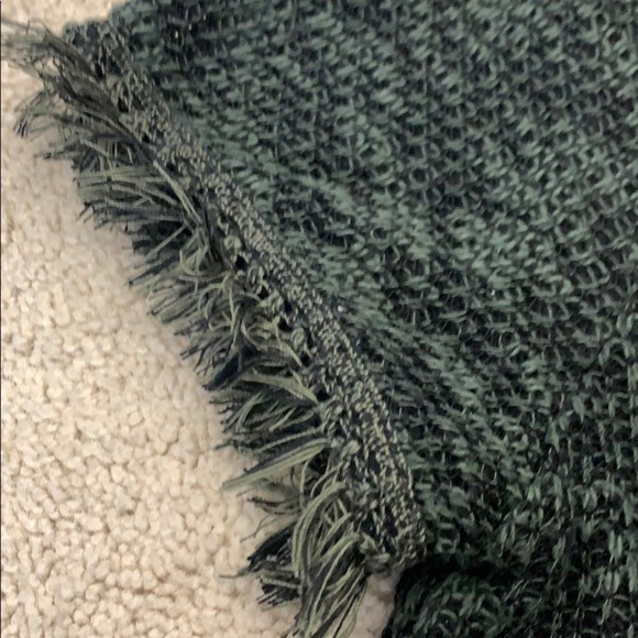 EVERLEIGH Fringe Top new Small - Picture 3 of 6